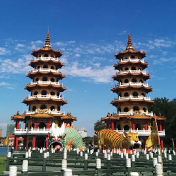 龍虎塔